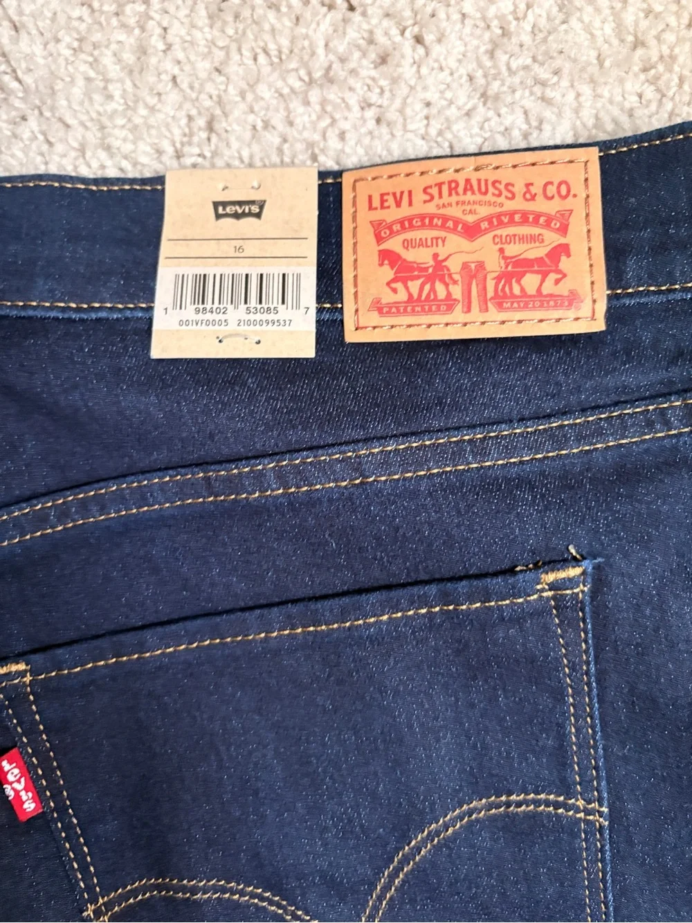 Levis pair $15